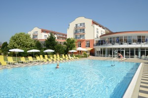 Aussenpool_TheMonarchHotel-300x200 Ab Aschermittwoch wird gefastet